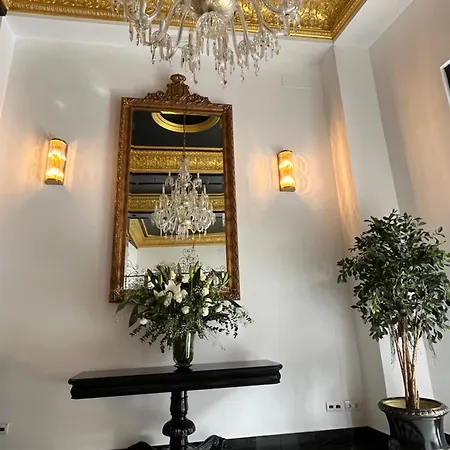 호텔 아드리아노 부티크