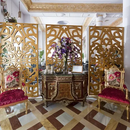 מלון Adriano Boutique סביליה