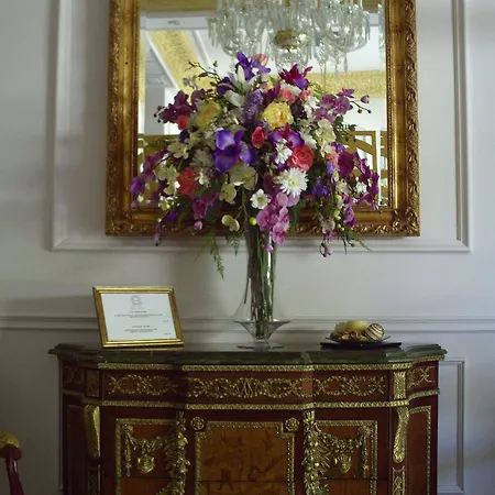 Adriano Boutique 3* סביליה