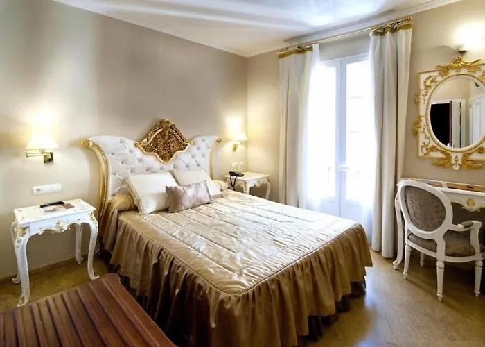Hotel Adriano Boutique 3*
