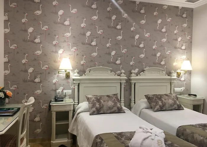 Adriano Boutique Séville