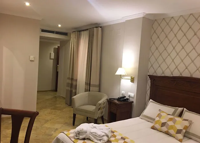 Adriano Boutique Séville